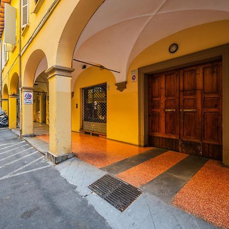 Sui Tetti Di Bologna Centro, Casa Dei Colori Appartement Buitenkant foto