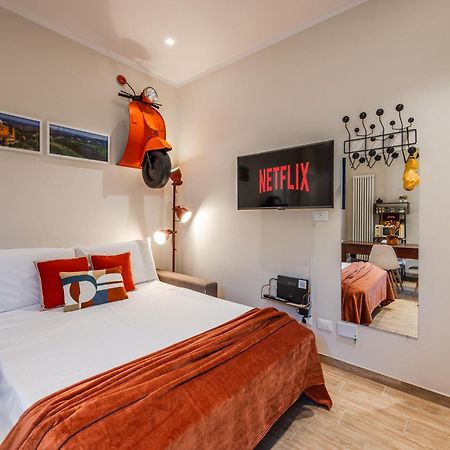 Sui Tetti Di Bologna Centro, Casa Dei Colori Appartement Buitenkant foto