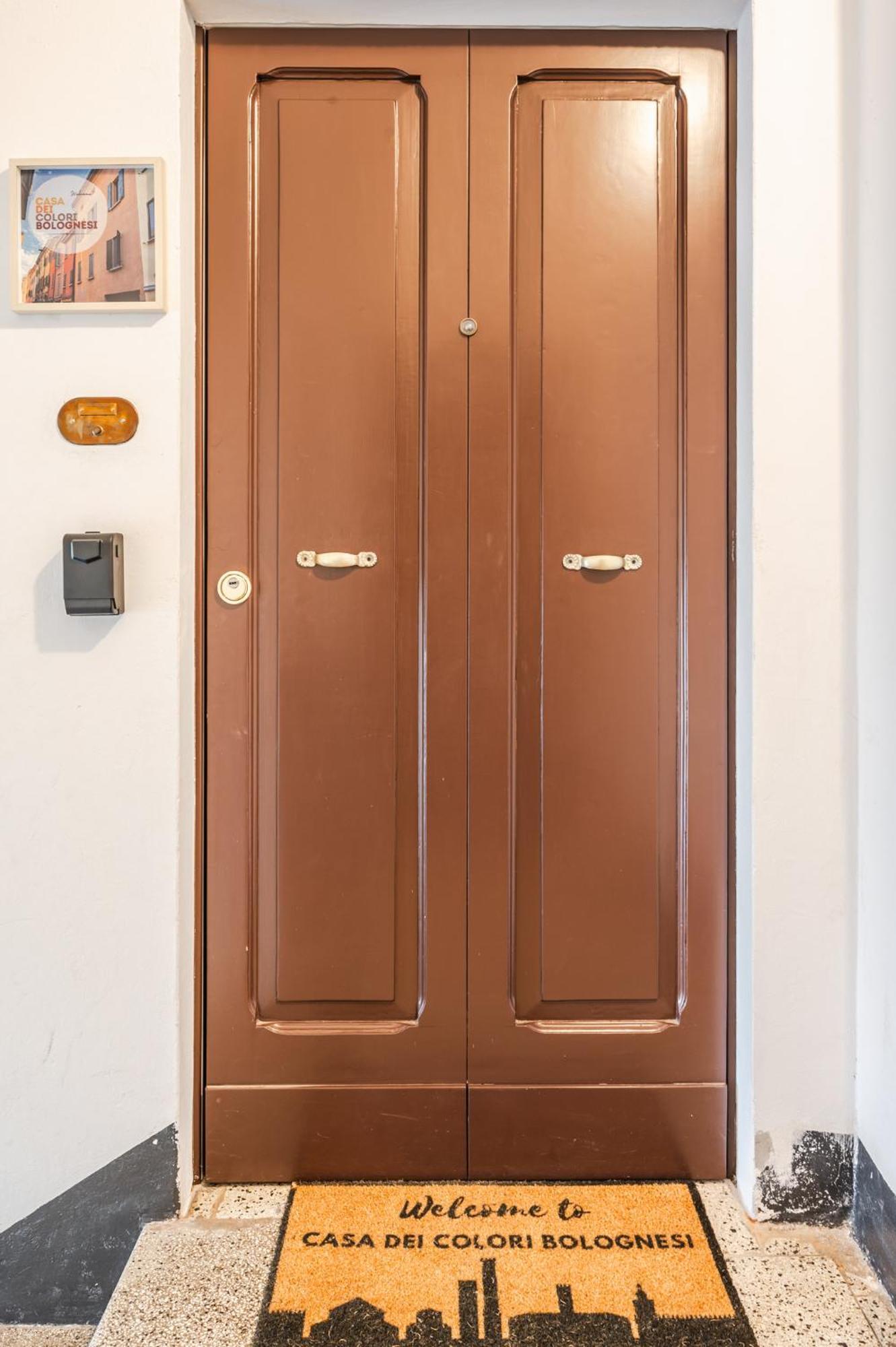 Sui Tetti Di Bologna Centro, Casa Dei Colori Appartement Buitenkant foto