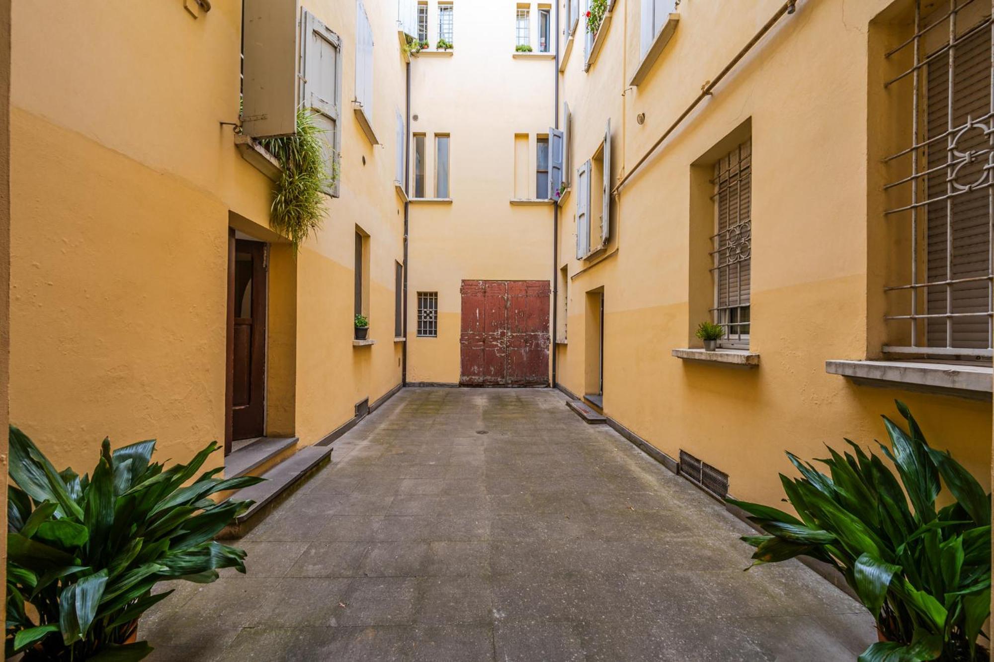 Sui Tetti Di Bologna Centro, Casa Dei Colori Appartement Buitenkant foto